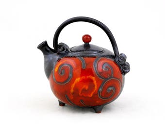 Red  Pottery Teapot, Handmade Ceramic kettle, Wheel Thrown Pottery Tea Pot, Birthday Gift, Family Pottery Gift, Tri Ushi