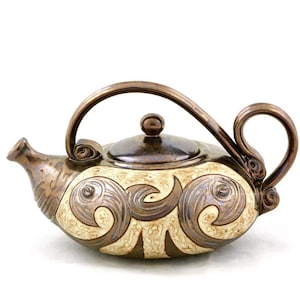 Unique Teapot, Rustic Earthenware Tea Maker, Art pottery kettle, Quirky teapot,Ceramic teapot ,Antique kettle