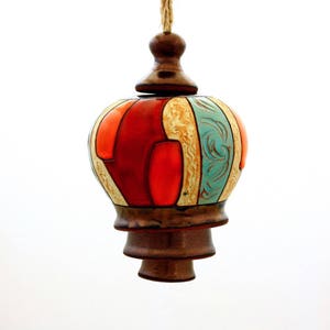 Campana de jardín de cerámica hecha a mano - Decoración del porche - Windchime rústico, decoración de la pared, campana colgante artística, decoración al aire libre, regalo del Día de la Madre