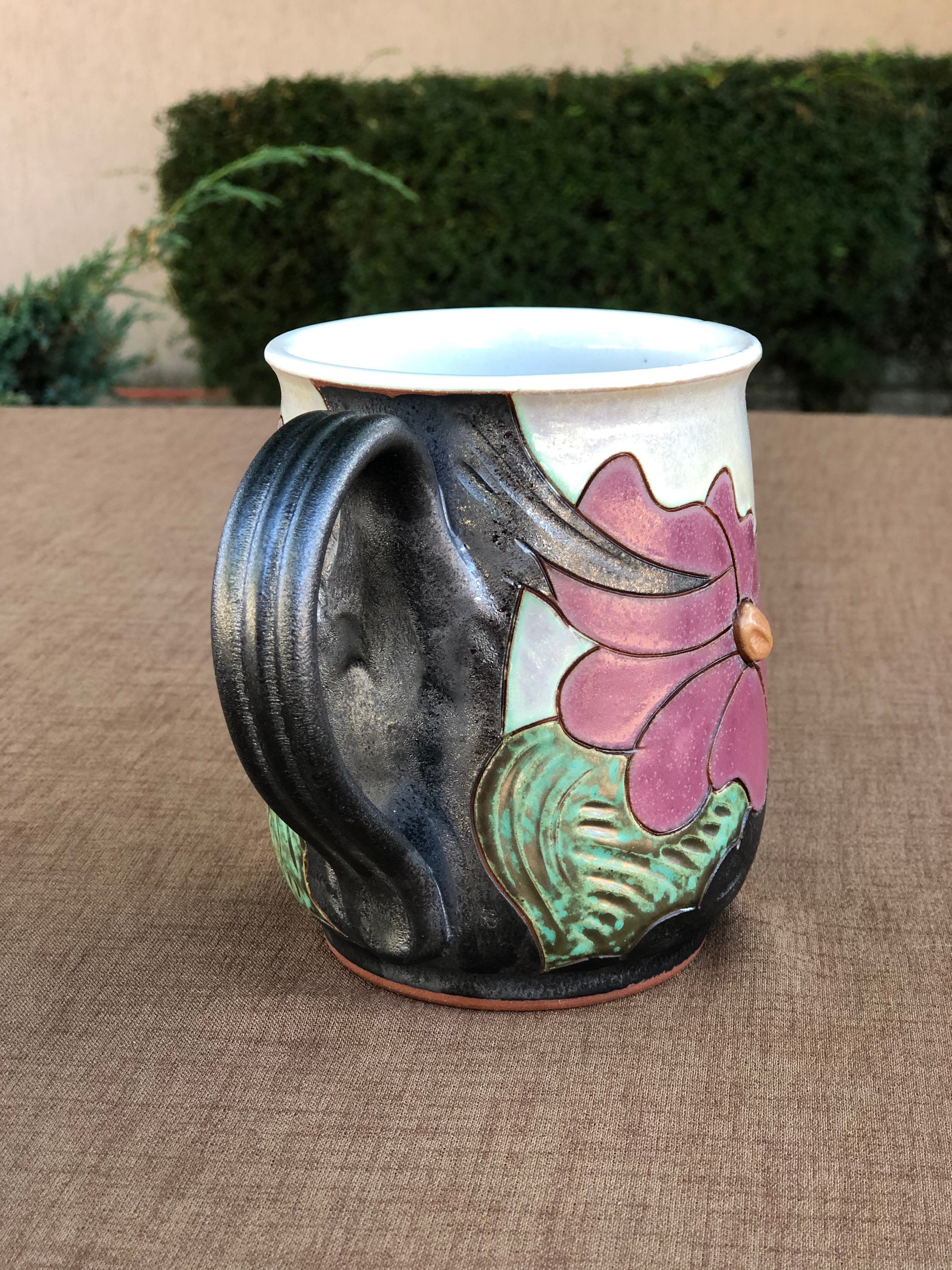 大きな花柄マグカップ、陶器ビールジョッキ、手作り陶器ジョッキ