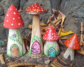 Wooden Toy Fairy Mushroom House. OOAK Hand turned and painted toadstools.  2 - 12cm tall. Nursery decor, small world, Autumn play invitation