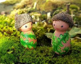 Waldorf pegdoll baby Forest Elf, handmade miniature fairy peg doll, fingertip size 3.4cm fairy fantasy character doll