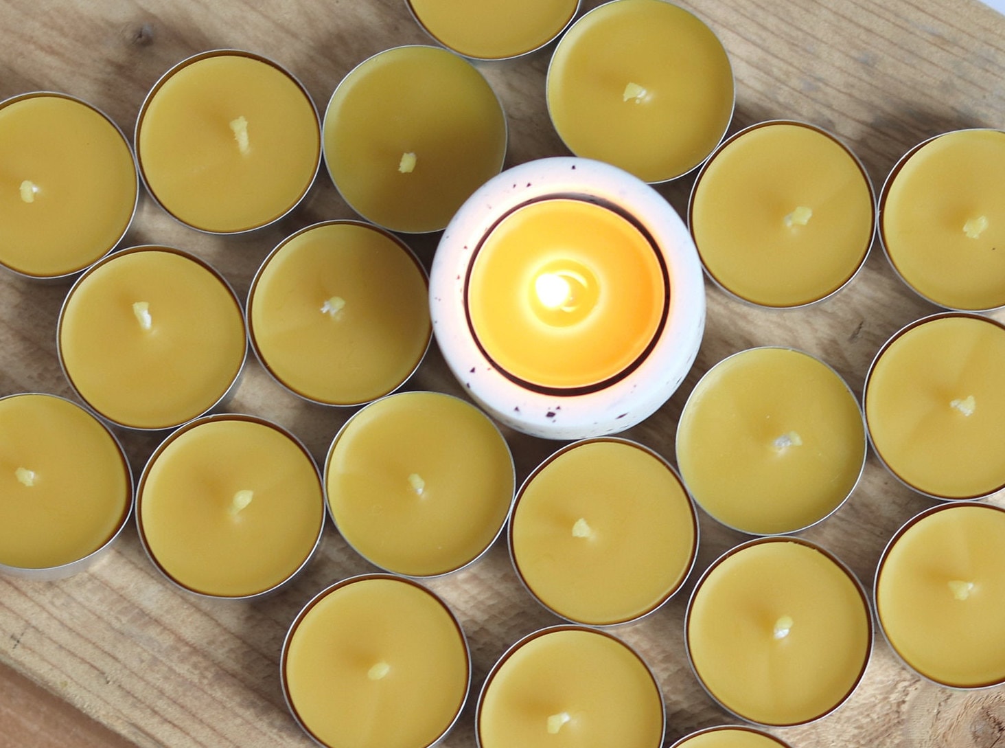 Scented Tealight Candles - Natural Scents - Beeswax Tea lights Candle - Natural - Purifying - Organic Standards -Lush Smell - Fragrance Oil
