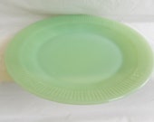 Jane Ray Jadeite 9 inch Plate
