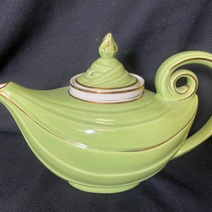 Vintage &quot;Hall&quot; Aladdin Style 3 piece Teapot with Infuser. Luscious Green with Gold. Very Rare Color. 1930-1950&#39;s! FS Lower US Only!!