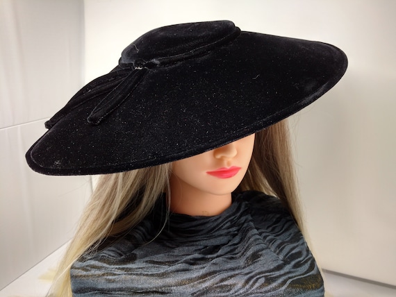 Vintage Old Hollywood Glamorous Style "Eva Mae Mod