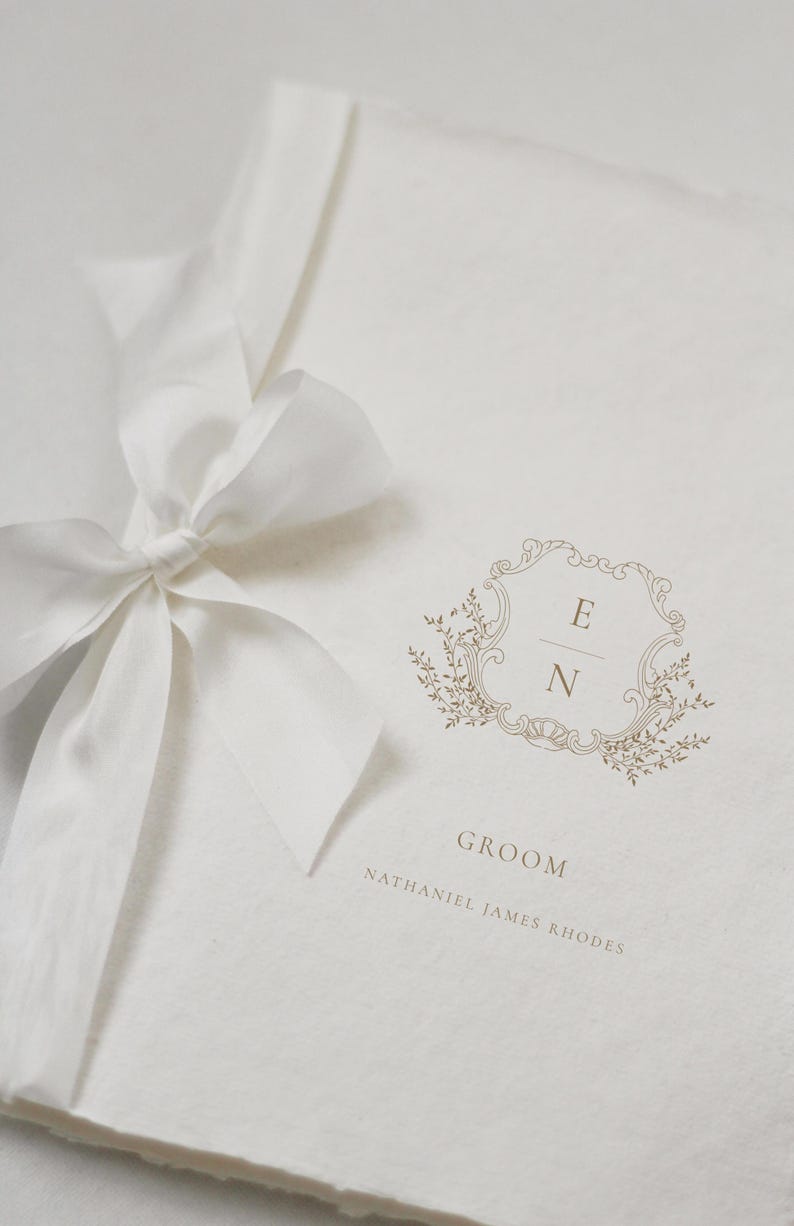 Luxury Wedding Crest Bride & Groom Vow Books | Set of 2 Husband Wife Vow Books | Set of Vow Books Silk Ribbon | Luxury Vow Book image 1