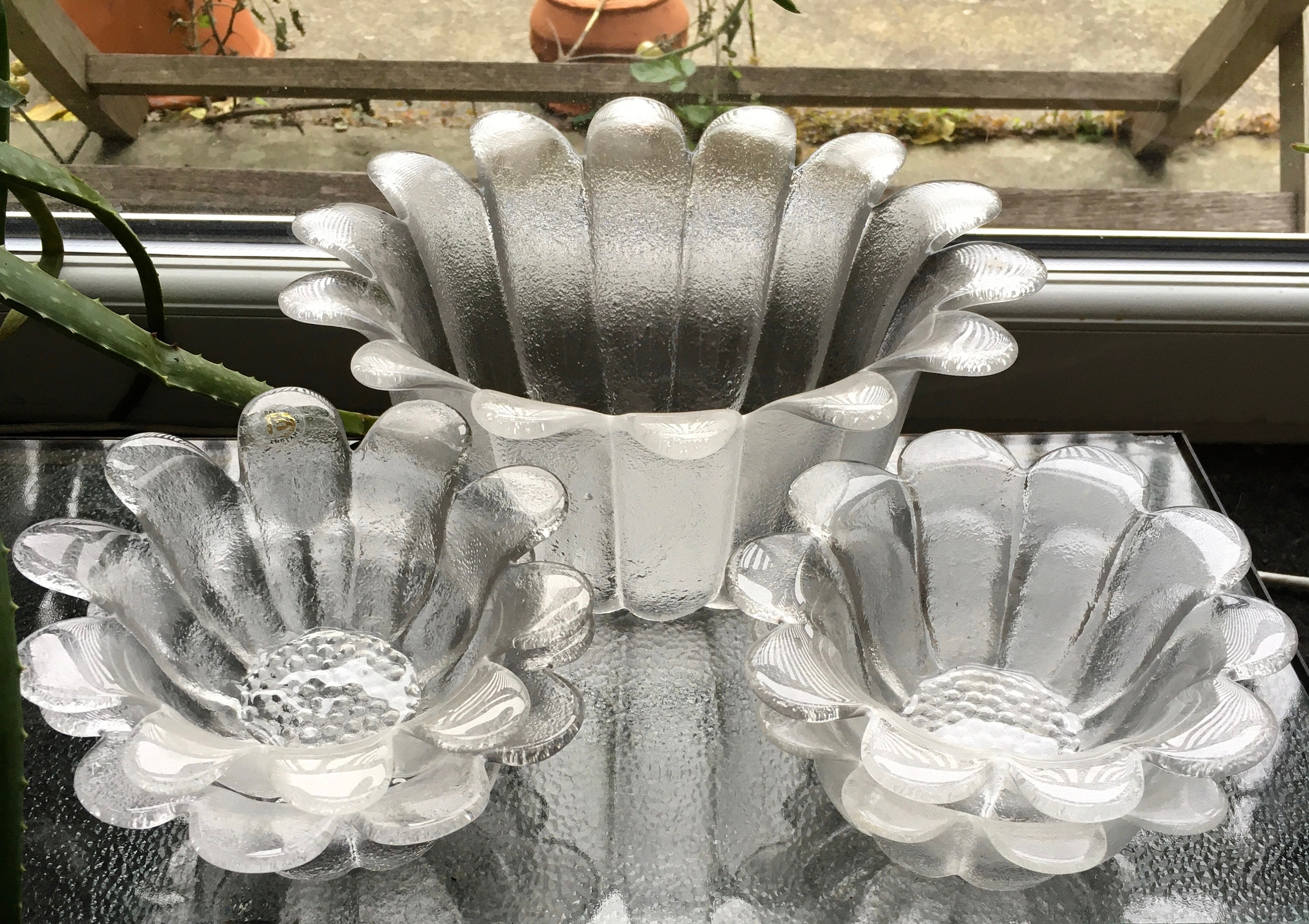 Vintage DARTINGTON GLASS Daisy Collection set deep large bowl Etsy