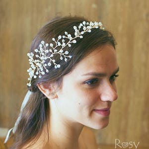 Gold Hair Wine with crystals, Gold diadem, Crystal Wreath, Wedding hair vine, Crystal and pearl headpiece, Bridal hair halo, Wedding tiara
