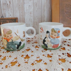 Vintage Rossini Collectibles Made in Japan Set of 2 Mugs Children Theme