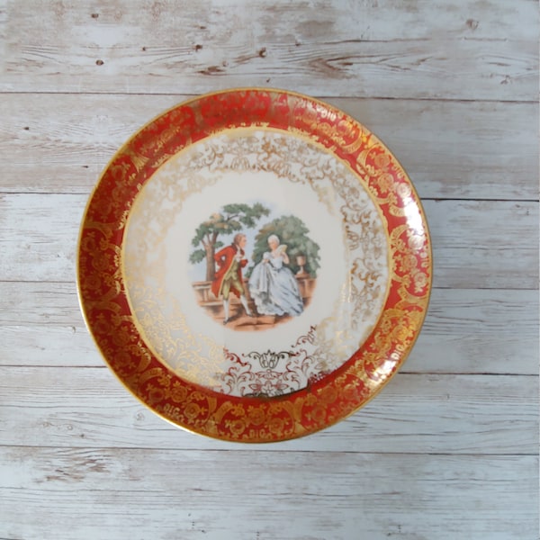 Warranted 22K Gold Dessert Bread/Butter Salad Plate Burnt Sienna Ivory Gold Filigree Victorian Couple