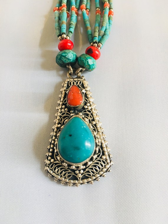 Collier en argent et turquoise et corail - image 3