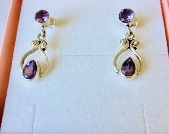 Ohrringe aus 925er Silber und Amethyst