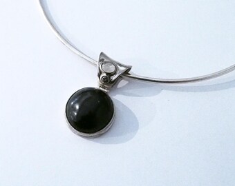 925 Silver sterling pendant and blackstar stone