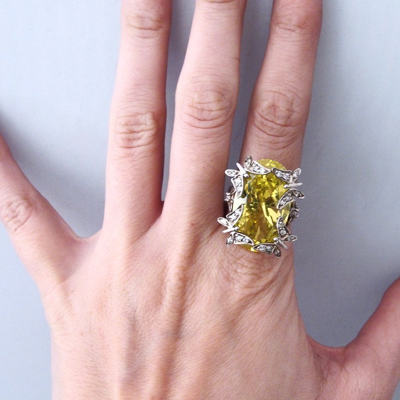 925 silver ring butterfly with cristal and peridot stone