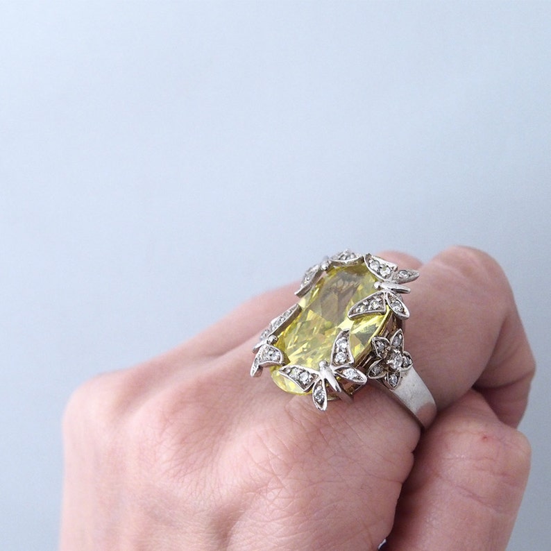 925 silver ring butterfly with cristal and peridot stone