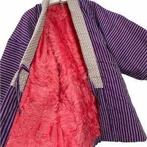 Made in Japan Vintage Hanten Jacket Padding Wadded Purple Striped Pattern Fur Lining Handmade Drawstring Kimono Robe Warm Winter Jacket