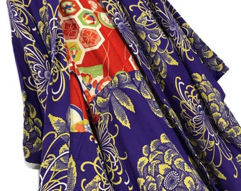 Made in Japan Antique Showa Haori Kimono Silk Jacket Florals Kimono Robe Light Jacket Sashiko Stitch Handmade