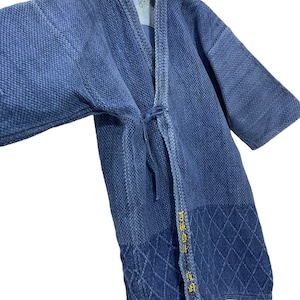 Made in Japan Vintage Japan Traditional Kendo Noragi Jacket Beauty Faded Indigo Blue Disstressed Boro Woven Cotton Kimono Robe Light Jacket
