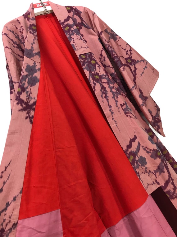 Made in Japan Vintage Kimono Pink Silk Jacket Flo… - image 1