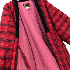 Hecho en Japón Vintage Hanten chaqueta acolchado wadded rojo cheque cuadros cordón kimono bata cálida chaqueta de invierno
