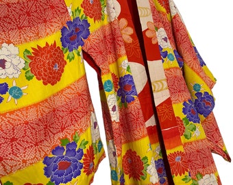 Vintage Showa Silk Kimono Full Florals Yuzen Handpainted Pattern Kimono Robe Light Jacket Sashiko Stitch Handmade