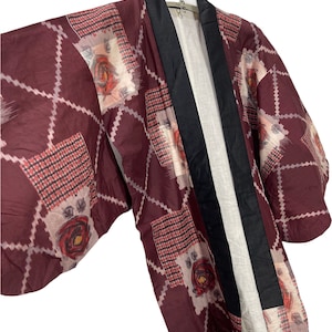 Made in Japan Vintage Haori Cotton Japanese Art Full Florals Kasuri Ikat Patterns Kimono Robe Light Jacket Handmade Sashiko Stitch