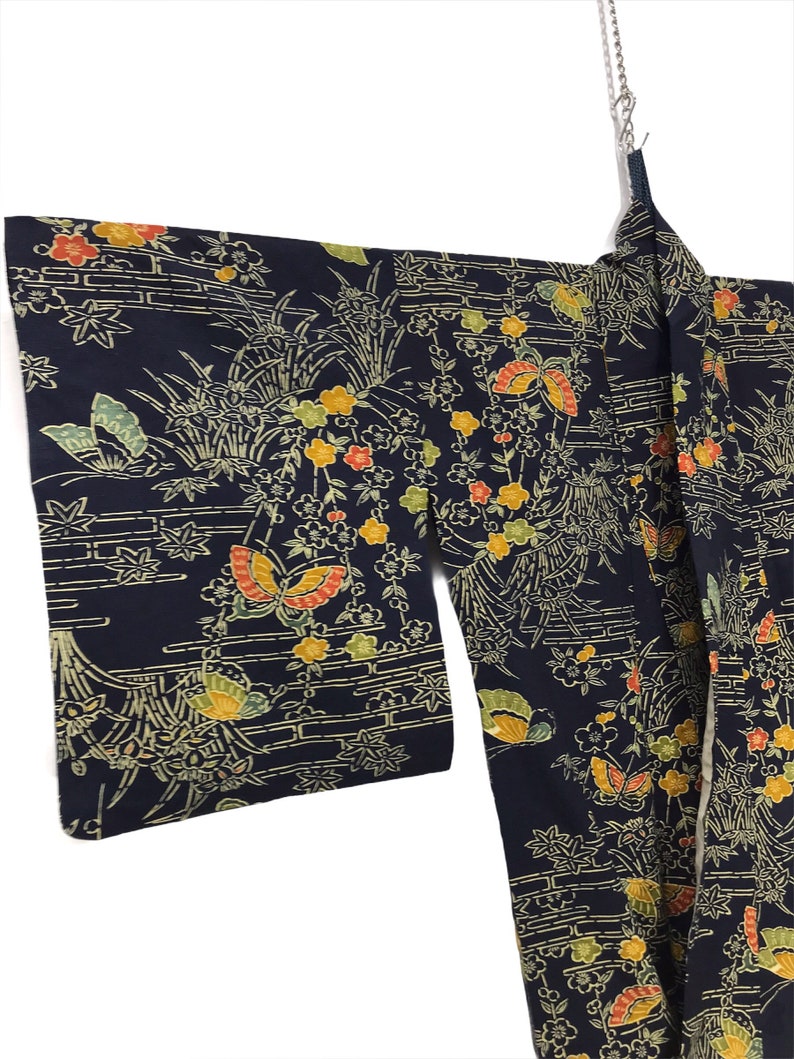 Made in Japan Vintage Kimono Wool Florals Butterflies Kimono Robe Light Jacket Sashiko Stitch Handmade