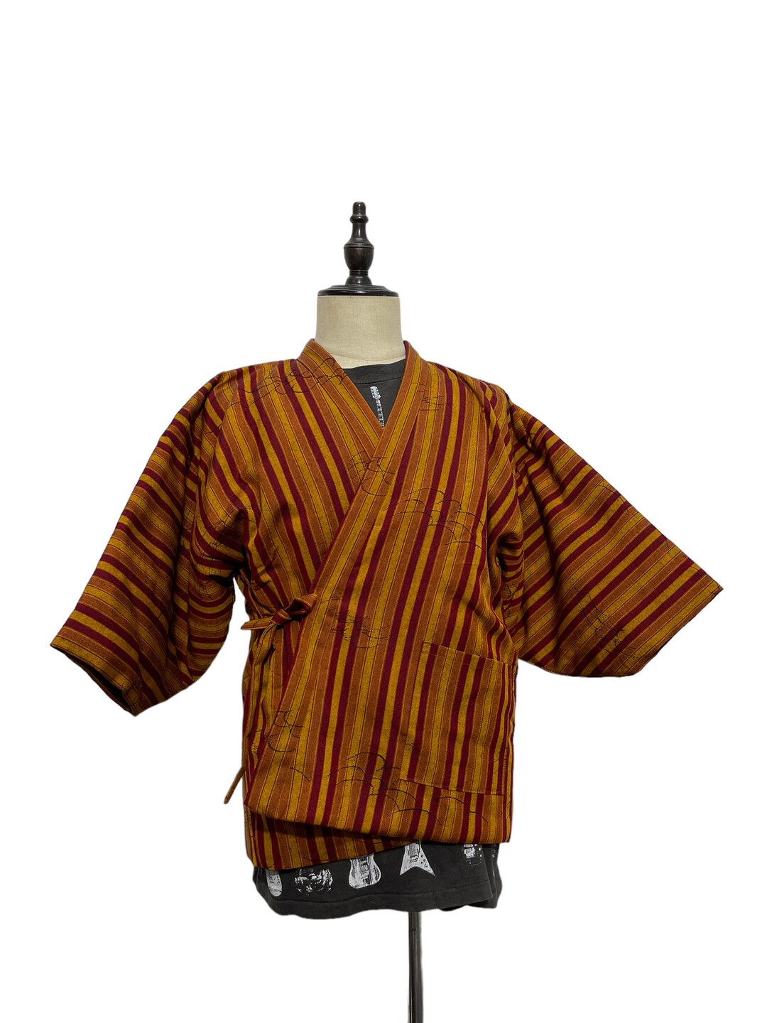 Hanten Embroidered Velvet Wrap Jacket