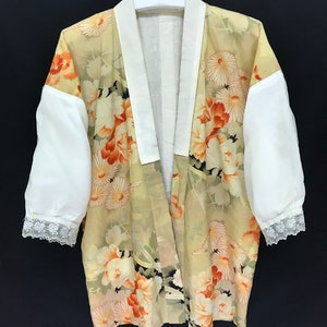 Made in Japan Vintage Haori Light Jacket Florals Hybrid Kimono Light Jacket Hand Made Sashiko Stitch