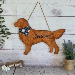 Golden Retriever wood door hanger welcome sign - Handmade Gift Decor - Wall Art - Great Birthday Gift for Her, Him, Mom, Dad, Grandma