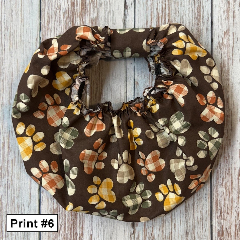 Dog Snood for Cavalier King Charles Spaniel to cover and protect ears while eating. Also fits any long eared dog breed.
