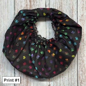 Dog Snood for Cavalier King Charles Spaniel to cover and protect ears while eating. Also fits any long eared dog breed.