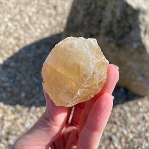 Golden Quartz Stone, Raw Golden Healer Quartz, Distance Healing, Hematoid Quartz, Yellow Hematite Quartz, Solar Plexus Stone