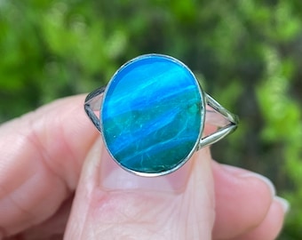 Anello con opale blu, taglia 8, argento sterling, opale blu peruviano, esattamente come in foto.