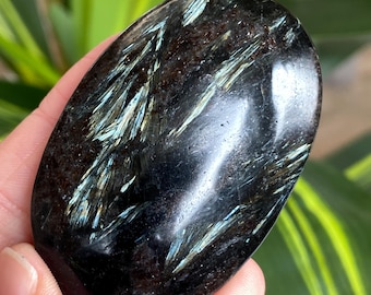 Pietra di palma arfvedsonite, alta qualità, esattamente come mostrato, minerale silicatico naturale raro