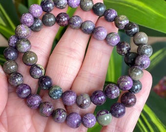 Bracciale in atlantide, perla in serpentino di stichte da 8 mm