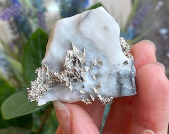 モンタナ産天然銀鉱石標本 8.25 オンス - Etsy 日本