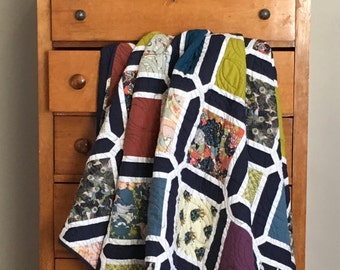 Modern Quilt Pattern, Instant PDF Download, Train Station Quilt Pattern!  Full, Throw, Baby, Classic, Easy! Fat quarter Friendly!