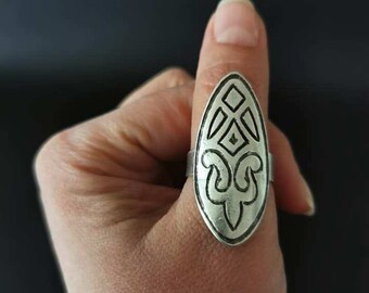 Boho Statement Antique Silver Plated Ring, Oval Shape Engraved Chunky Bohemian Tribal Ring, Ethnic Jewellery