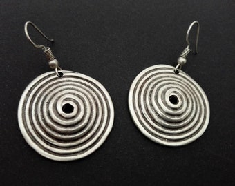 Silver spiral earrings, tribal swirl dangling earrings, boho jewelry