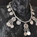 Collier Plastron Bohème Tribal - Longueur 36-40cm - Argenté Avec Strass - Neuf Étiqueté