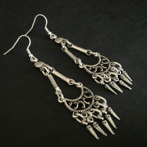 Antique Silver Plated Chandelier Filigree Earrings, Ethnic Dainty Dangling Earrings, Boho Jewellery zdjęcie 5