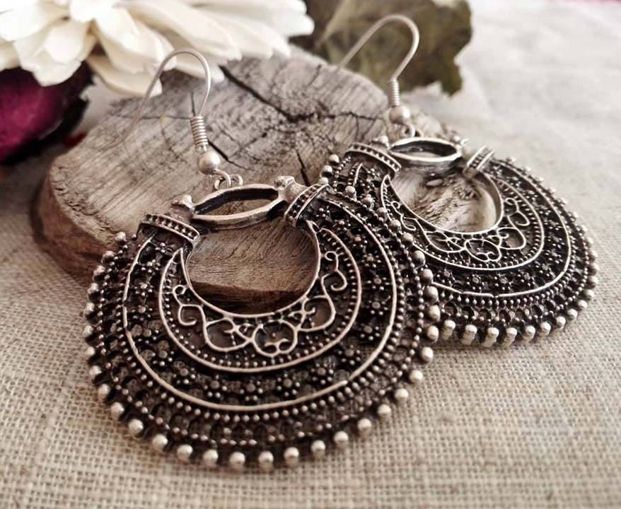 Silver Ethnic Filigree Moroccan Earrings, Tribal Dangling Earrings