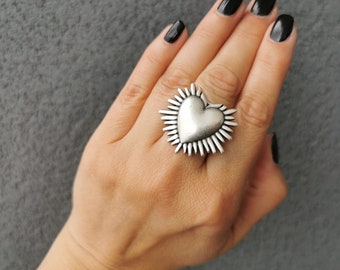 Sacred Heart Ring: Silver And Gold Plated Vintage Inspired Jewelry, US Size 7-9