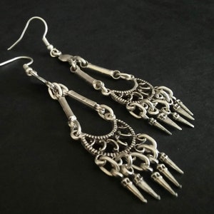 Antique Silver Plated Chandelier Filigree Earrings, Ethnic Dainty Dangling Earrings, Boho Jewellery zdjęcie 2