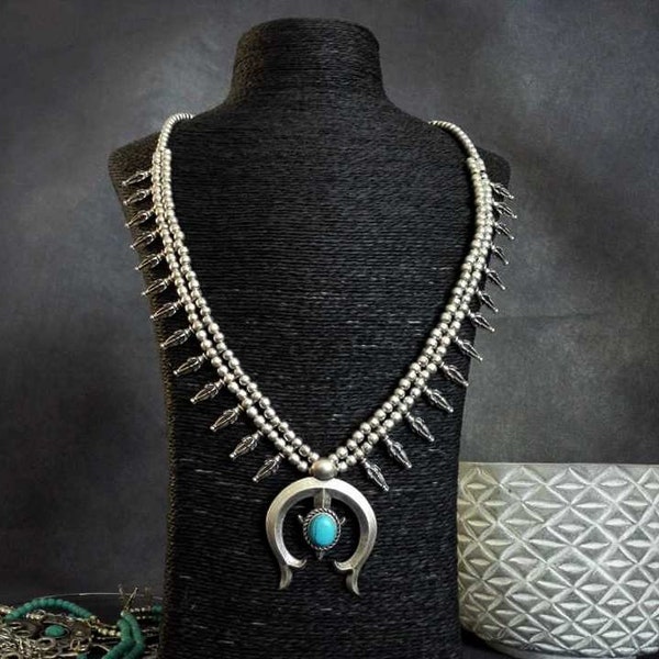 Ethnic native american inspiration necklace, antique silver plated squash blossom necklace, ethnic tribal jewelry COZ10