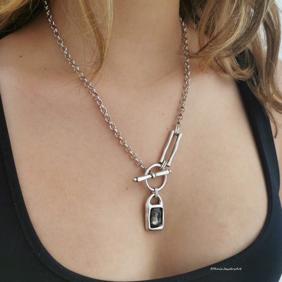 シルバーメッキ ロロチェーンネックレス：グレークリスタル トグル