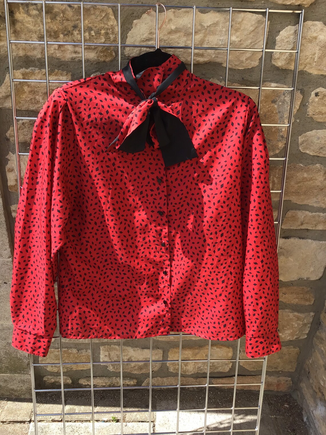 power blouse