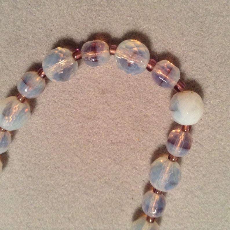 1930/'s Opaline glass necklace
